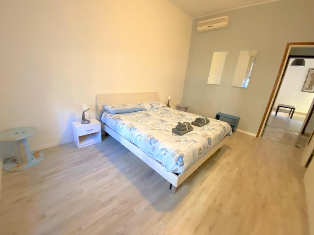 Casa Manolo Corsico Navigli Suite Apartment Milan المظهر الخارجي الصورة