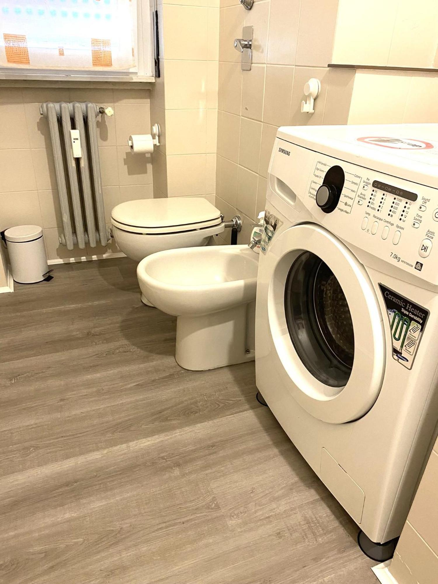 Casa Manolo Corsico Navigli Suite Apartment Milan المظهر الخارجي الصورة